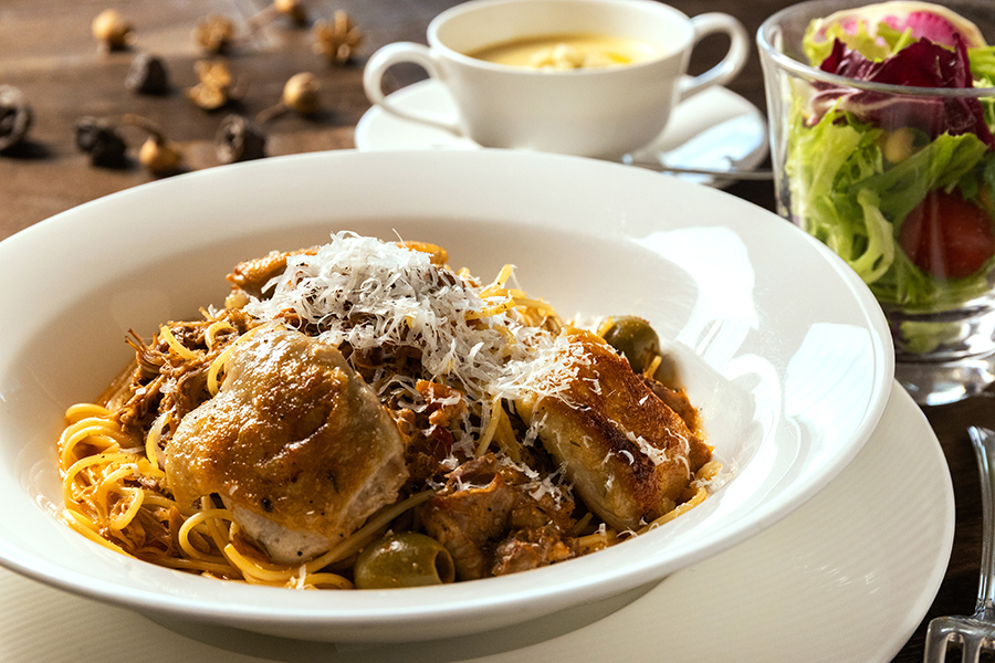 奥三河平飼い鶏のカチャトーラ 〜スパゲッティーニ(1月1日より)