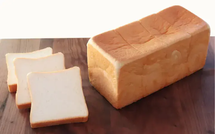 ホテルオリジナル食パン「ホテルブレッド 椿」