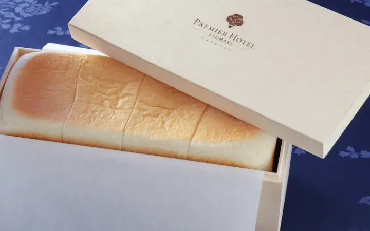 ［冷凍］特製木箱入り「はるゆたかブレッド 椿」