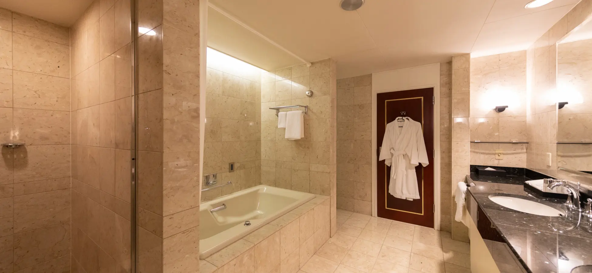 プレジデンシャルスイート（バスルーム）