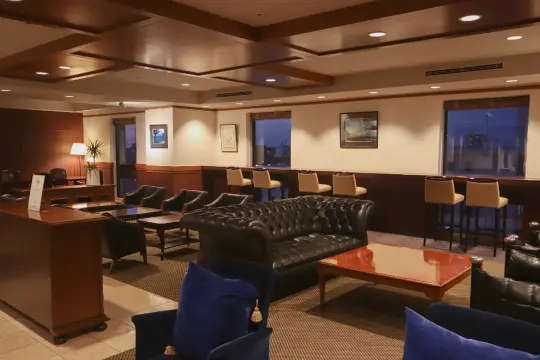 ステイタスラウンジのご利用