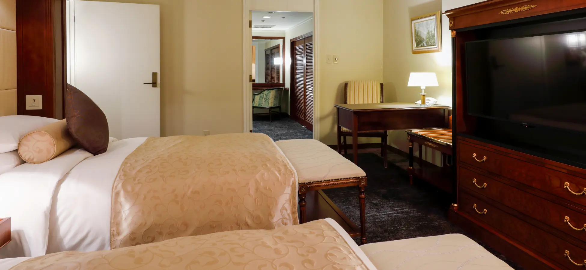 ロイヤルスイート（内観）