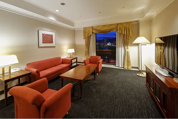 プレミアスイート