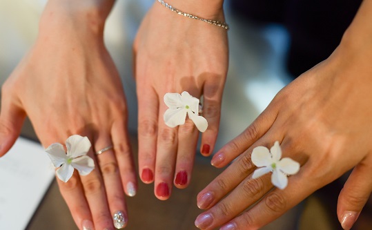 笑顔が溢れる”ハワイアン”ウェディング