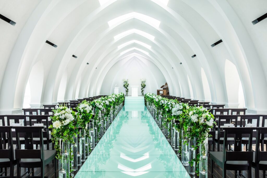 スカイライトチャペル見学は毎日開催中！（完全予約制）