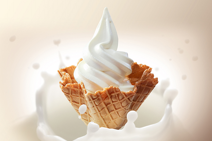 【ロビーラウンジ】Tsubaki Soft Cream